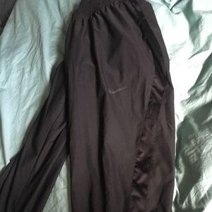 Nike dri fit crop pants